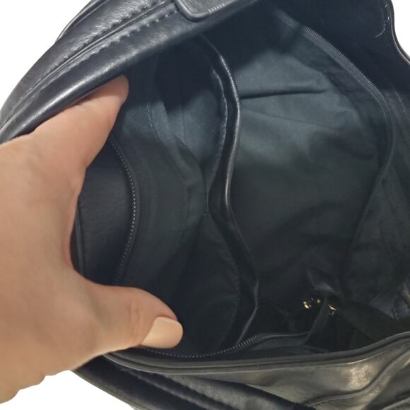 Large Vegan Leather Fringe Shoulder Bag with Lots of Pockets - Picture 5 of 8